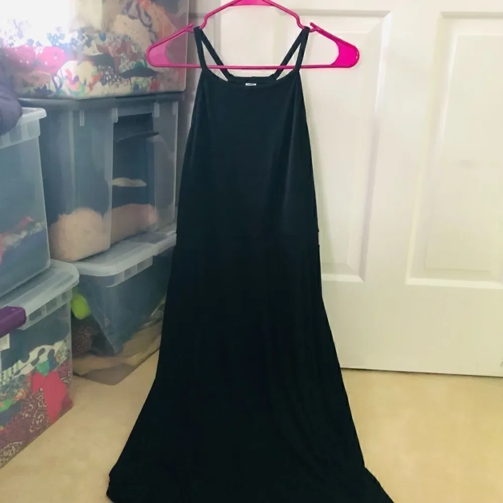 OLD NAVY Black Maxi Dress